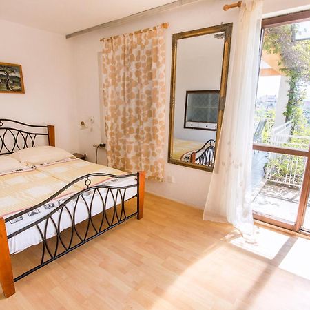 Appartamento Vista Del Sal Portorose Esterno foto