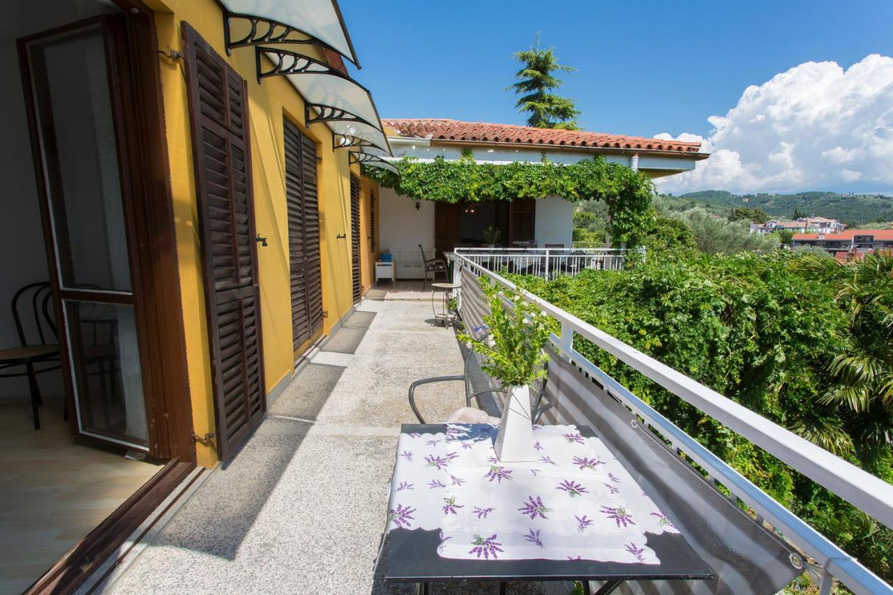 Appartamento Vista Del Sal Portorose Esterno foto